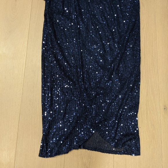 Ivy City navy sequin dress - Picture 2 of 7